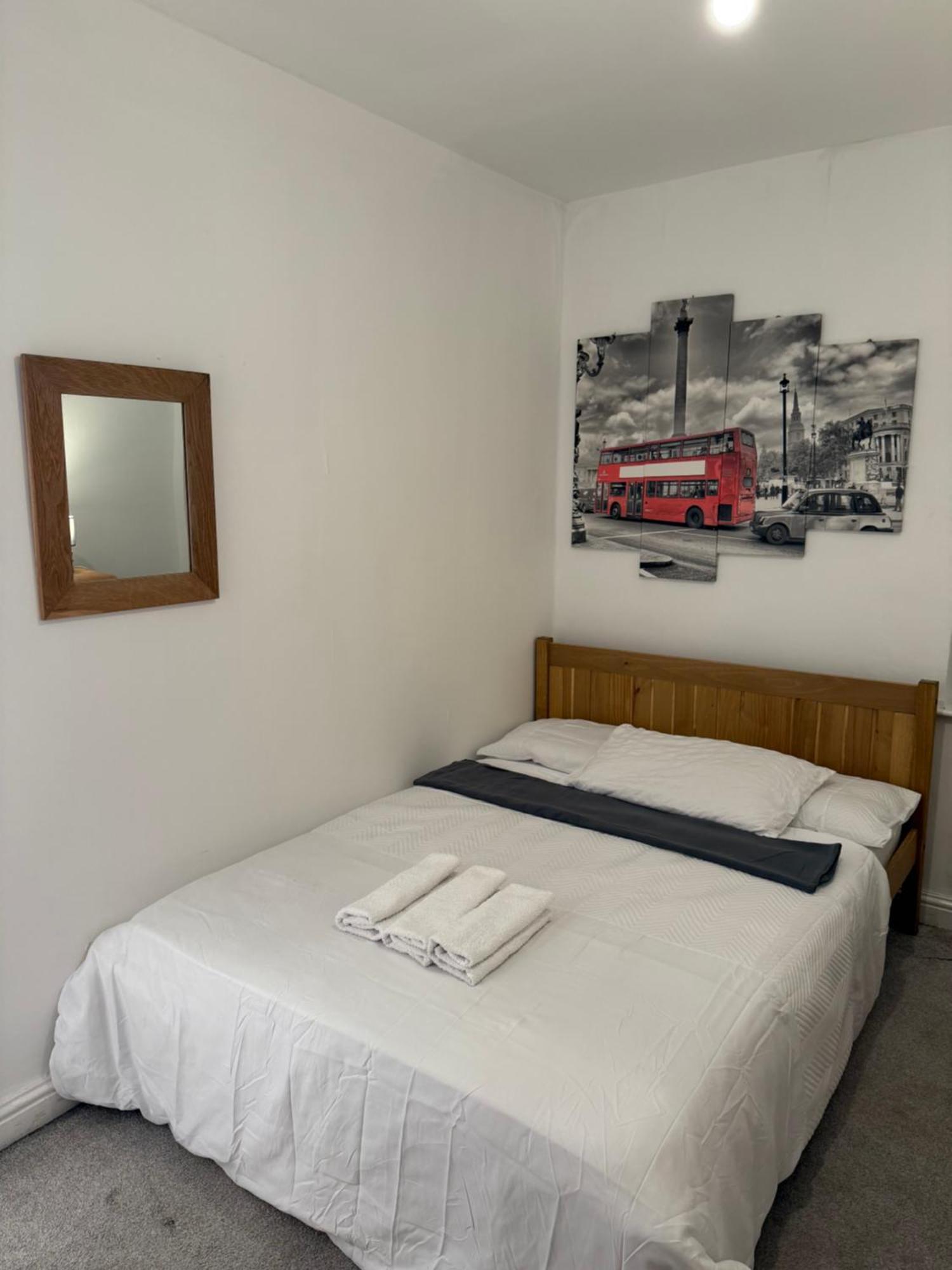 3 Bedroom Terraced Home Nottingham Kültér fotó